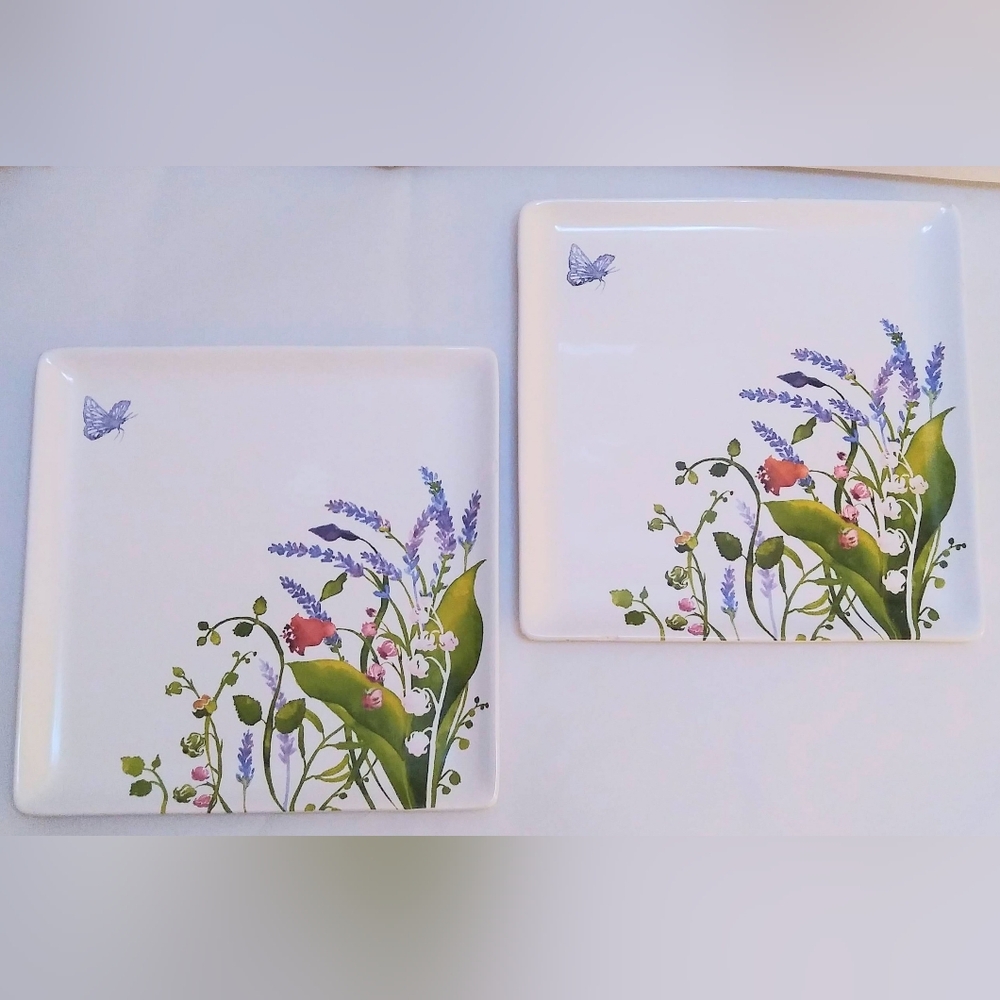 (2) Crabtree & Evelyn Square 9.5"x 9.5" Ceramic Dinner Plates with Floral Design